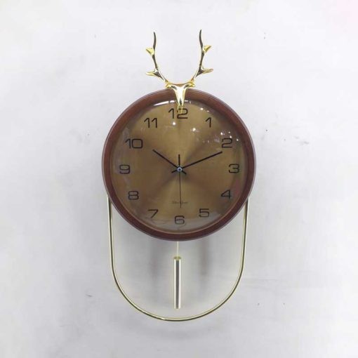 Metal Design Round Wooden Body Wall Clock Creative deer Head toe